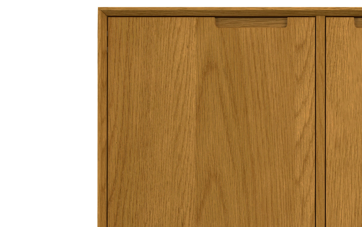 Oak Veneer | Banting 3 Door Sideboard Buffet