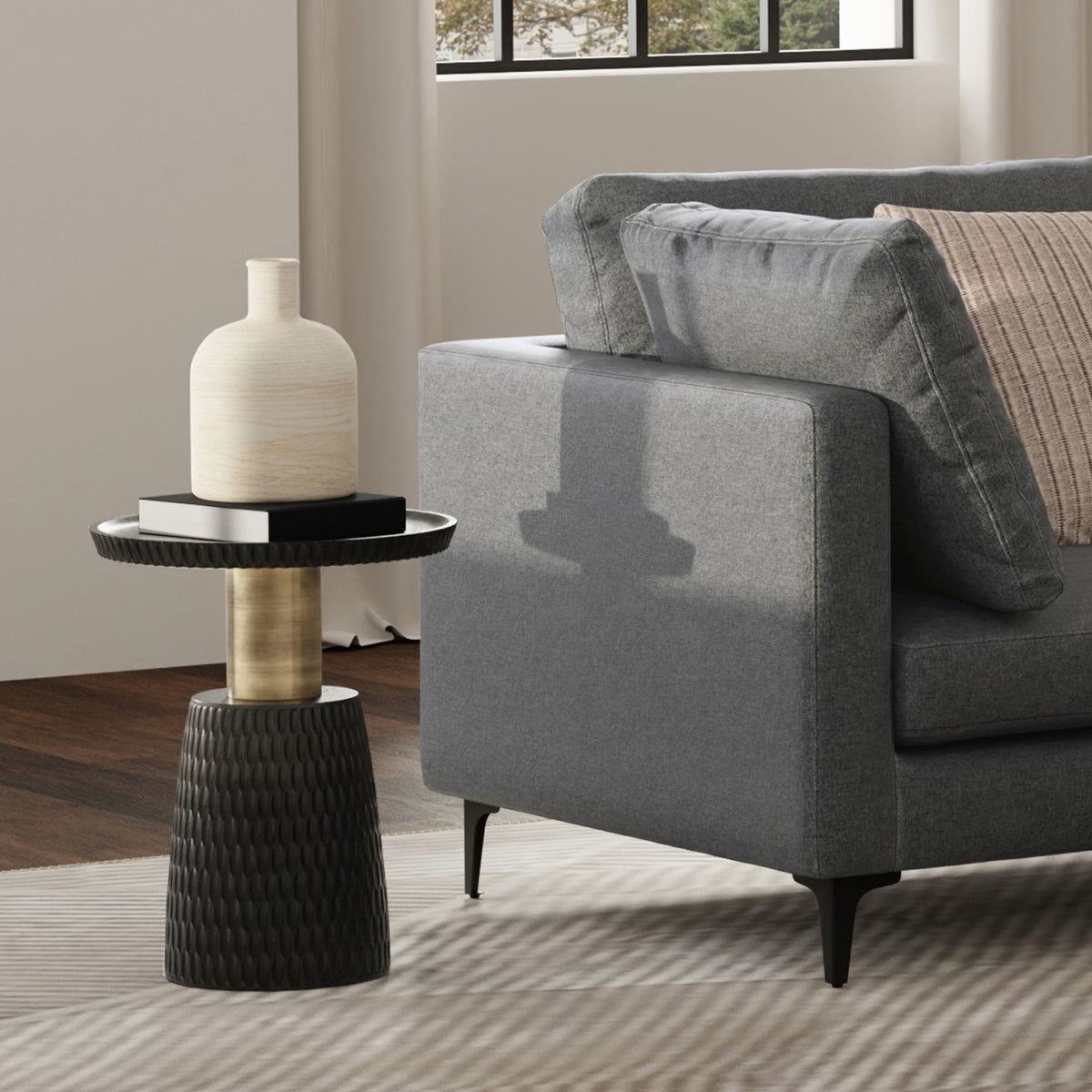 Black | Breanna Side Table
