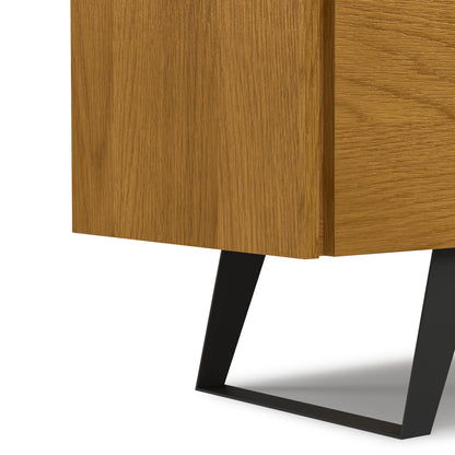 Oak Veneer Oak | Lowry TV Media Stand in Oak