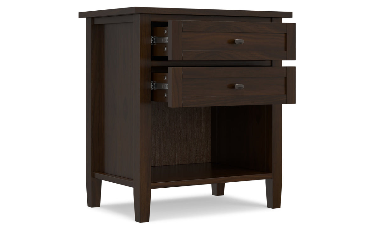 Brunette Brown | Warm Shaker Bedside Table